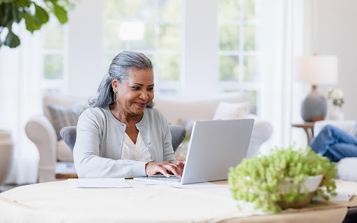 woman in a lifelong learning class online